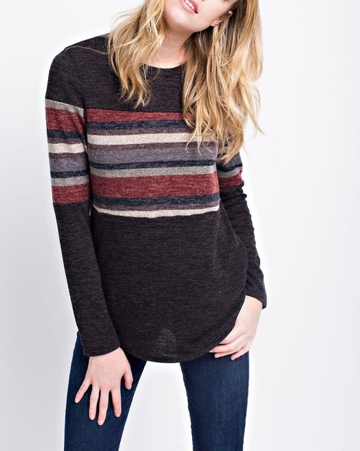 Miru Solid Knit Top in Black