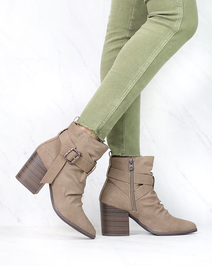 Blowfish - Pauline Rock Pebbled Boot in Taupe