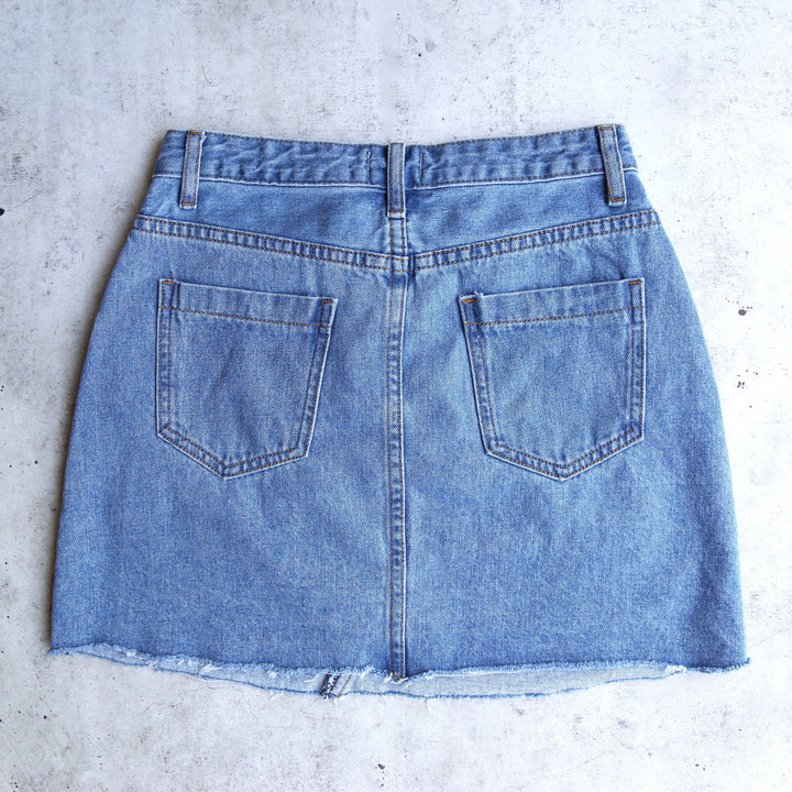 Raw Hem Denim Skirt in Medium Wash