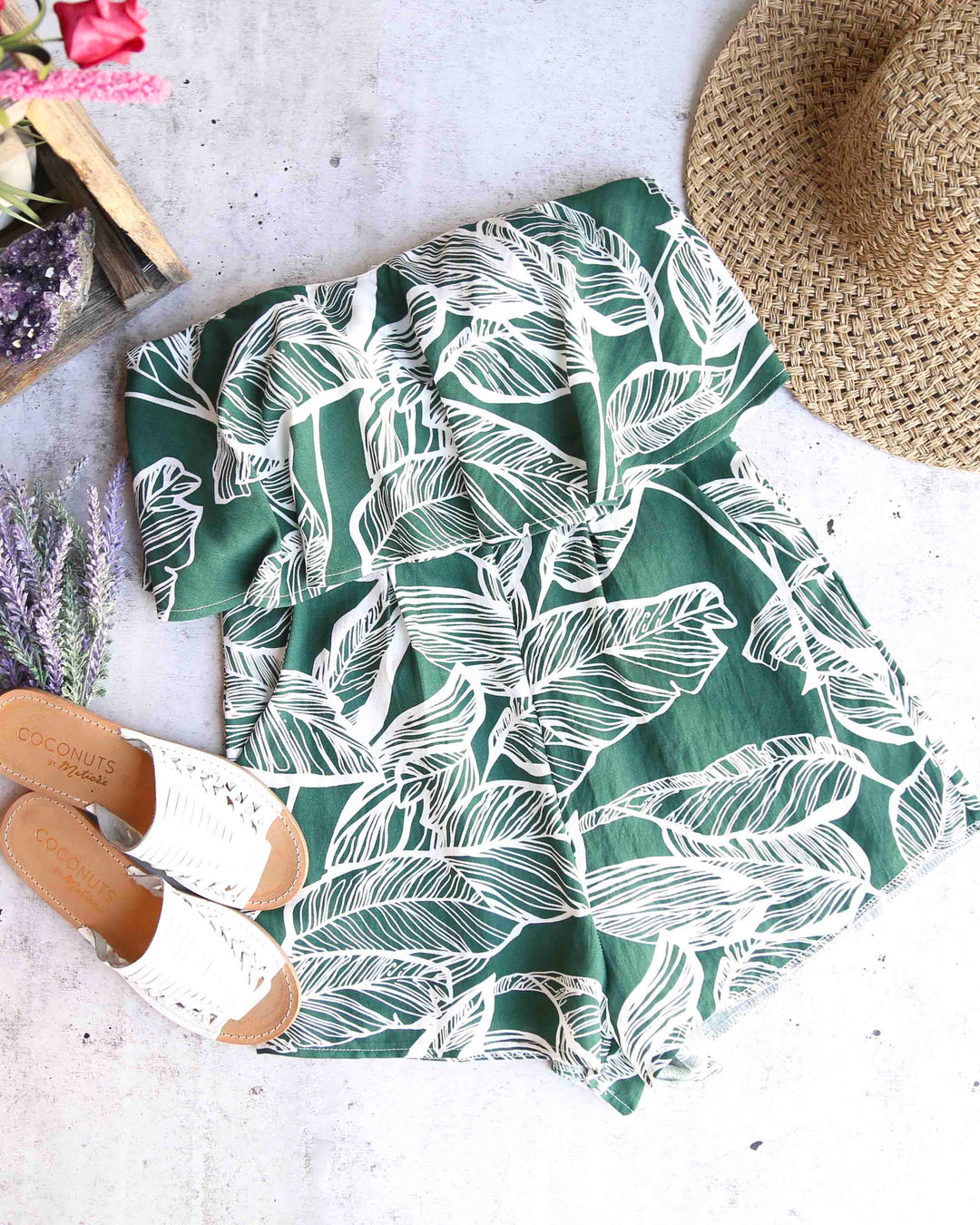 Leaf Print Strapless Romper in Green