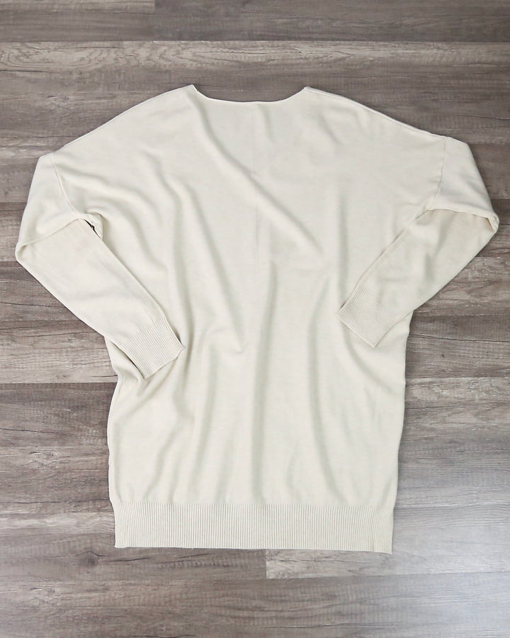 Dreamers - Front Seam V-Neck Sweater in More Colors