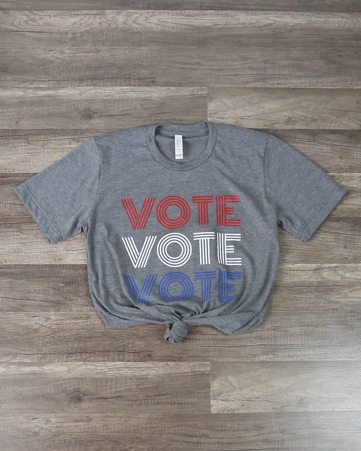 Distracted - Vote Graphic Tee in Grey