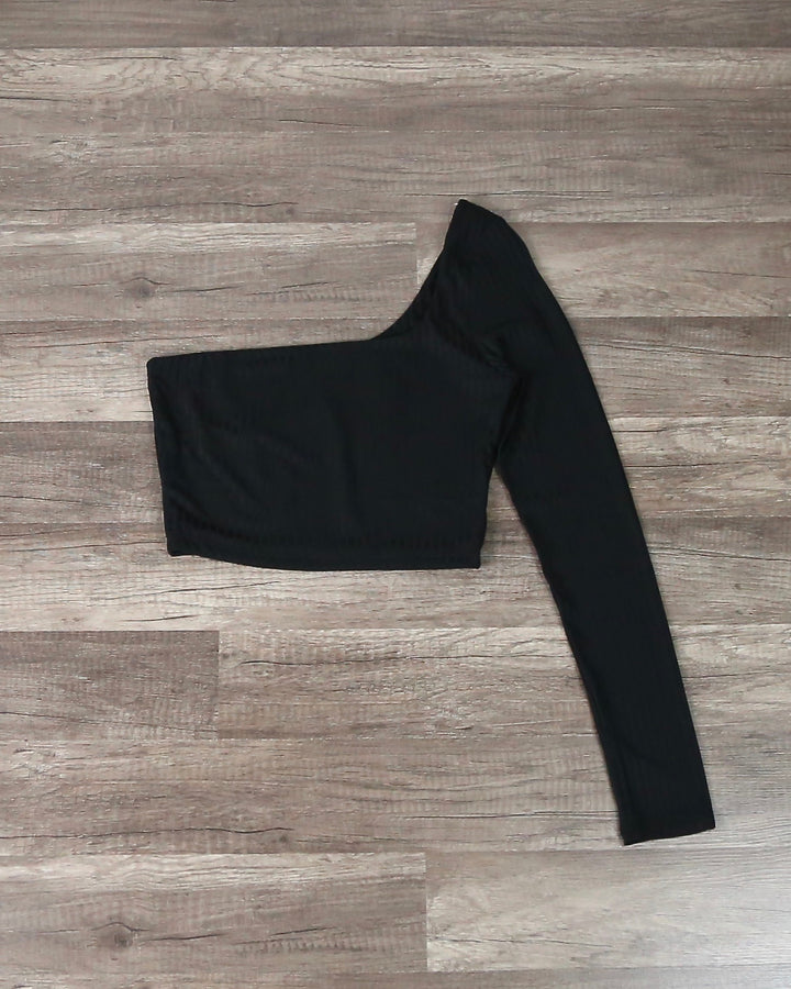 Rebekah Ribbed One Shoulder Long Sleeve Crop Top in Black