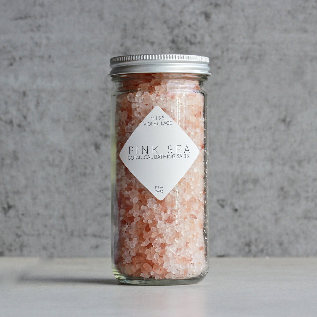 miss violet lace - pink sea bathing salts - shophearts - 1