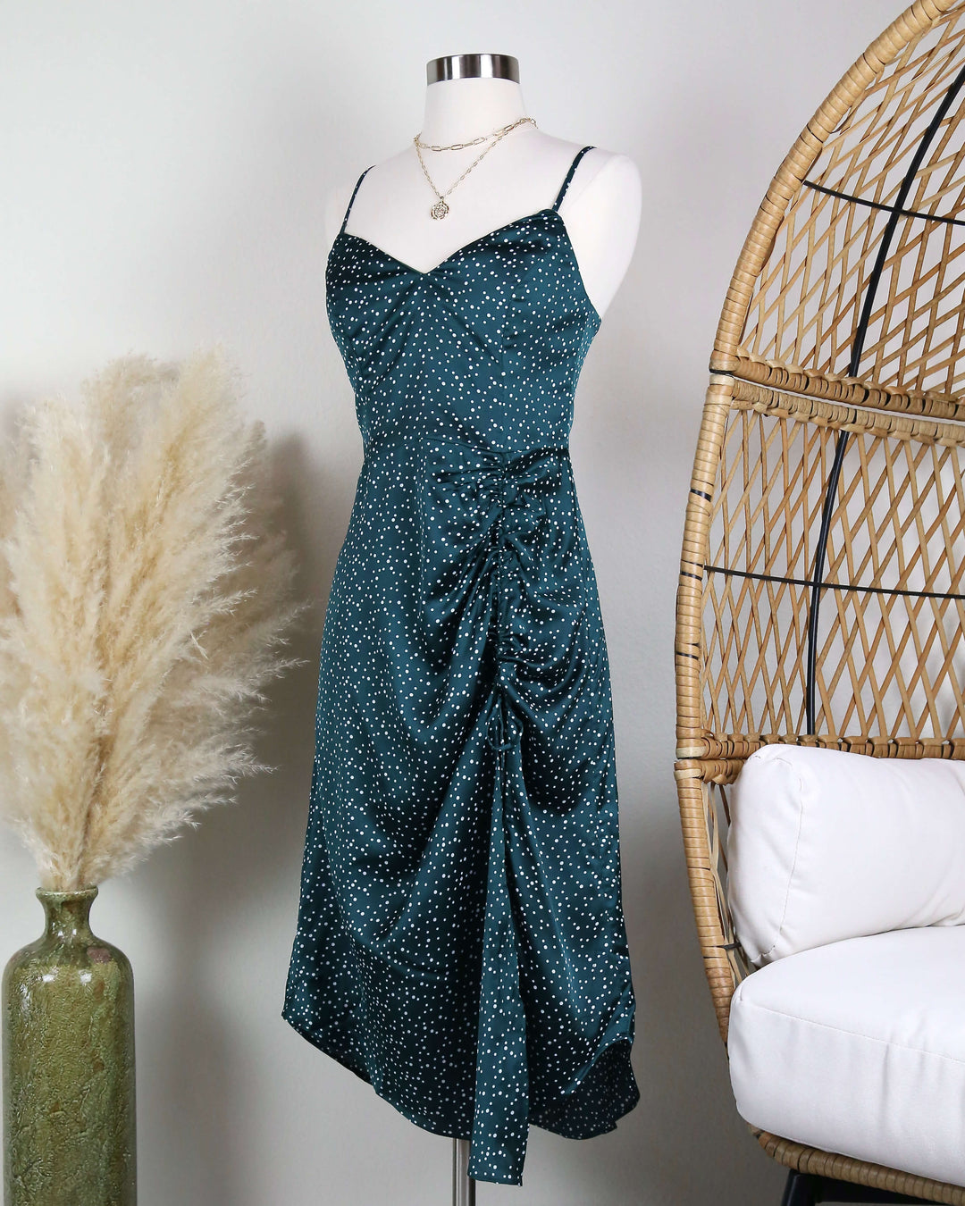 Stargazing Ruched Midi Dress in Emerald