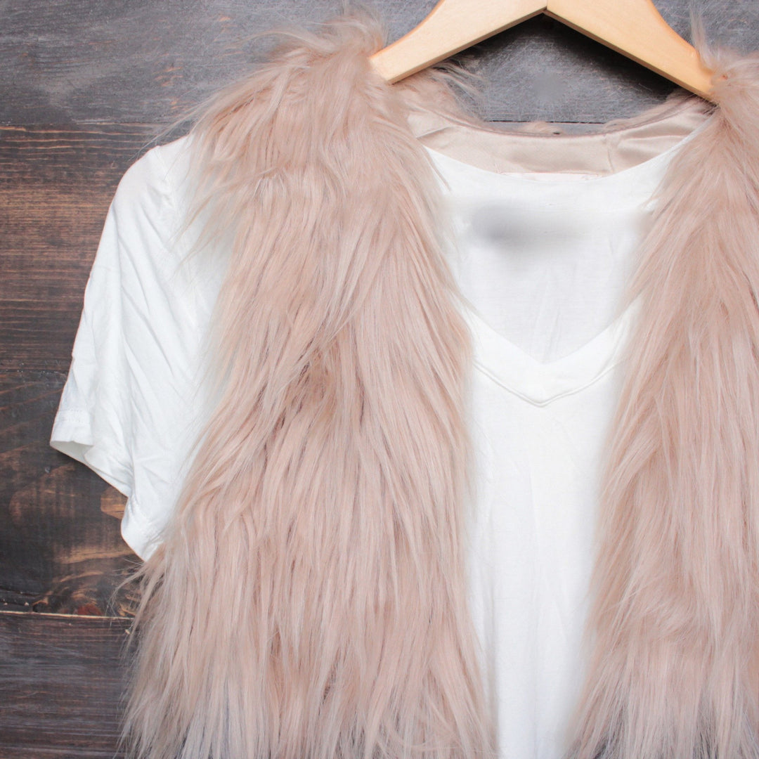 nightlife ombre faux fur vest - shophearts - 3