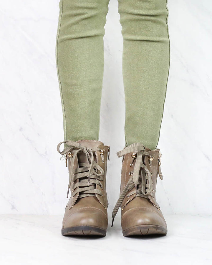 Low Cut Cutie Sweater Boots in New Khaki