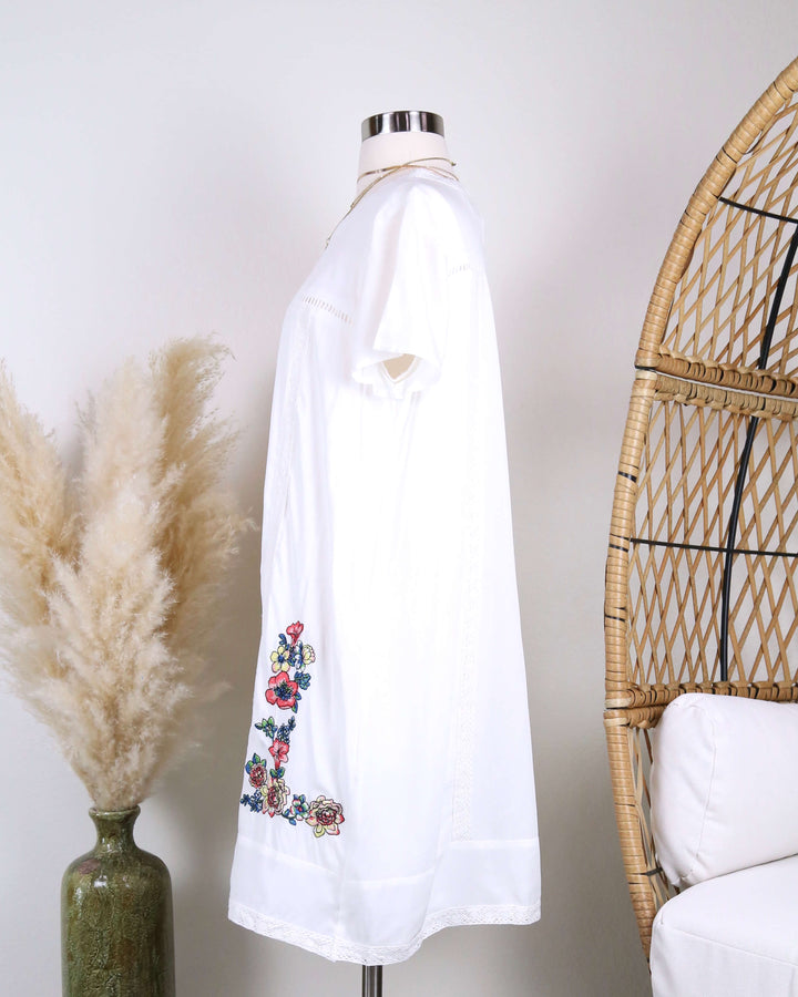 Make Up To Break Up Floral Embroidered Shift Dress in Ivory