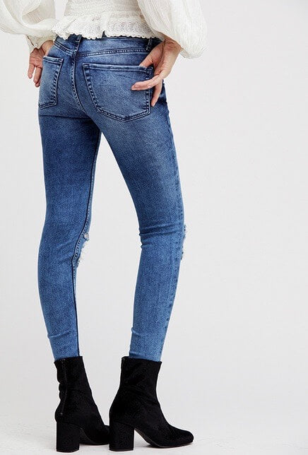 Free People - Busted High Rise Distressed Skinny Jeans in Blue/Turquoise