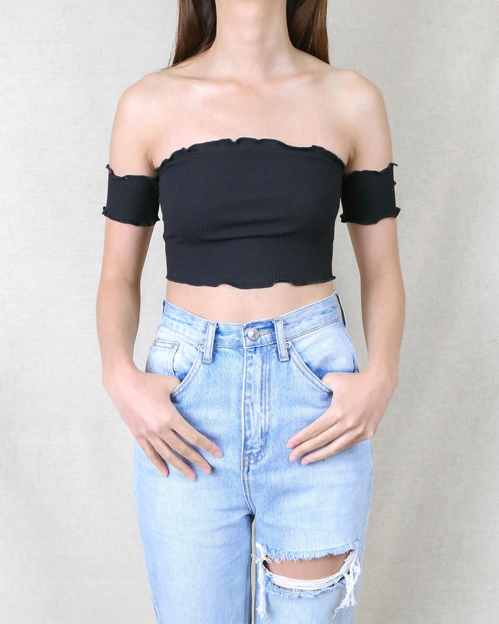 Reverse - Pretty Lady Ribbed Crop Top in Black