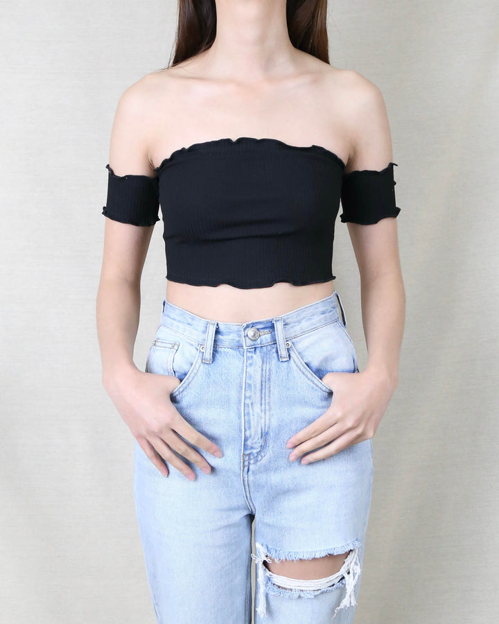 Reverse - Pretty Lady Ribbed Crop Top in Black