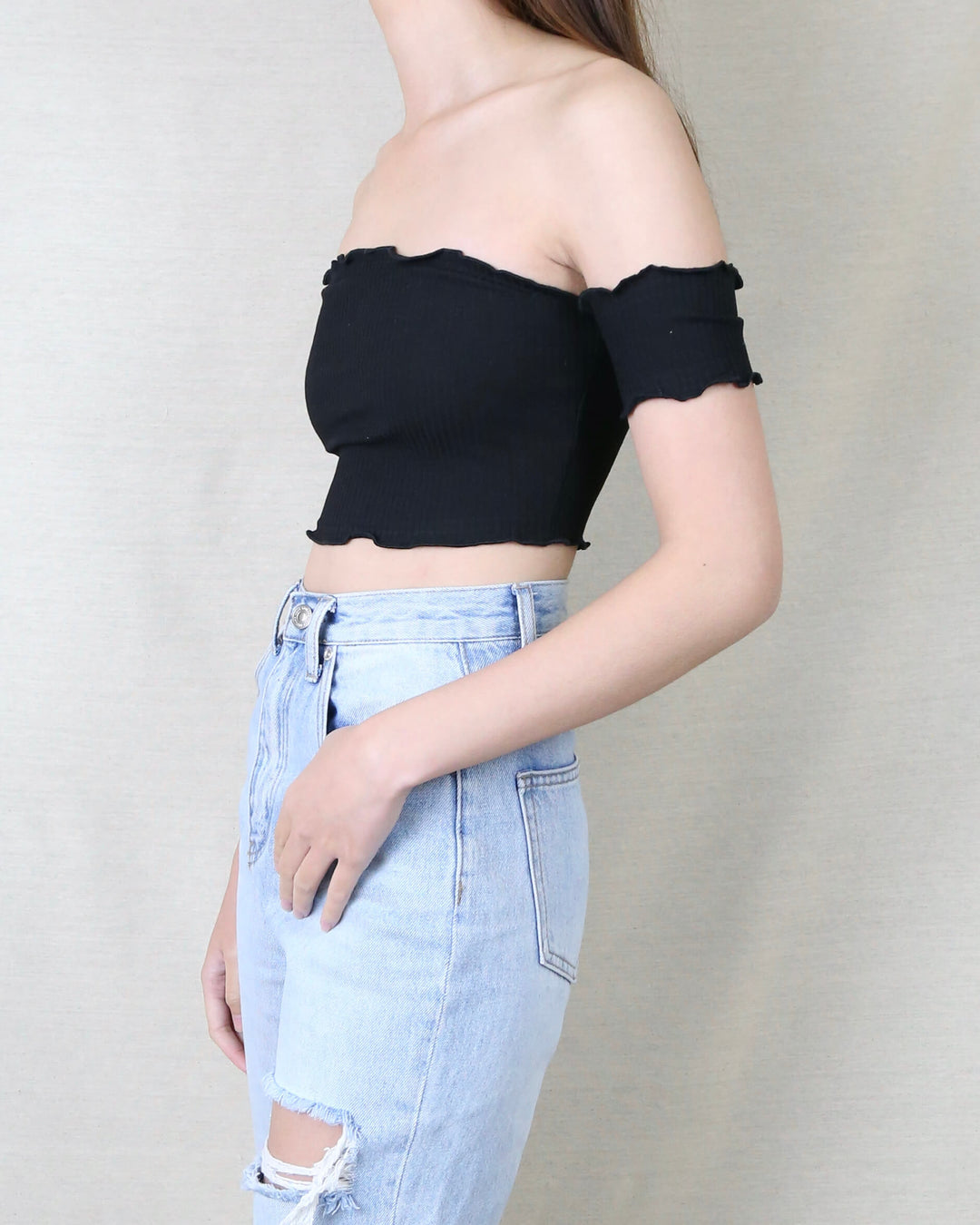 Reverse - Pretty Lady Ribbed Crop Top in Black