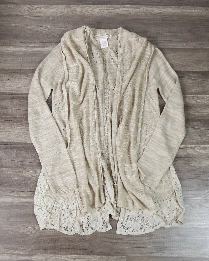 Women's Open Front Lightweight Knit Cardigan with Lace Hem in Beige